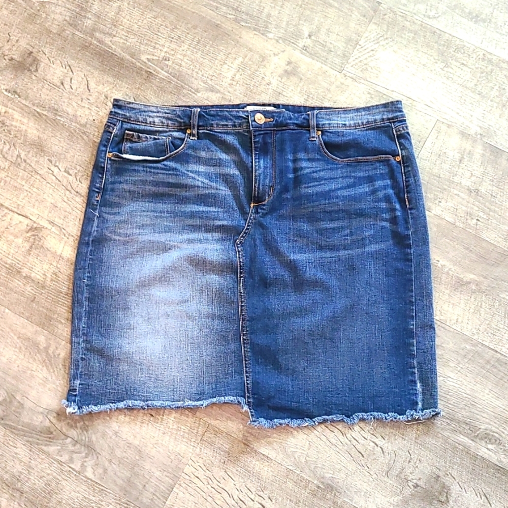 *Vintage America* Asymmetrical Denim Midi Skirt